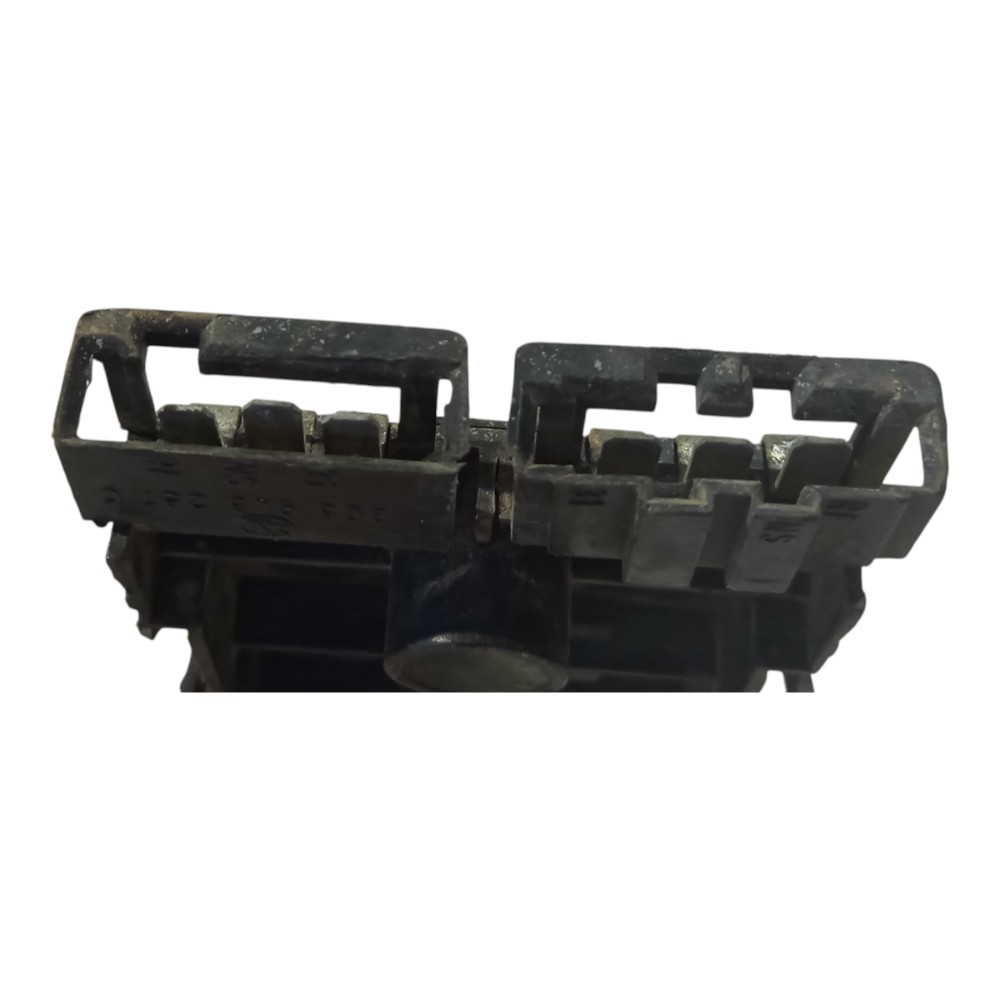 Circuito Soquete Lanterna Esquerda Vw Gol 1988 1989 A 1995 7