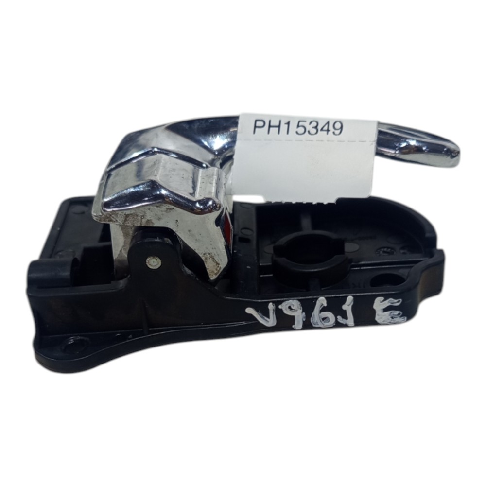 Maçaneta Interna Esquerda Cromada Hyundai Azera 2007 A 2013 9