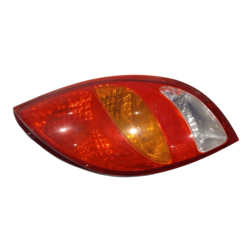 Lanterna Traseira Direita Gm Celta 2001 2002 2003 04 A 2005 Direito/passageiro Vermelho/amarelo/branco 2