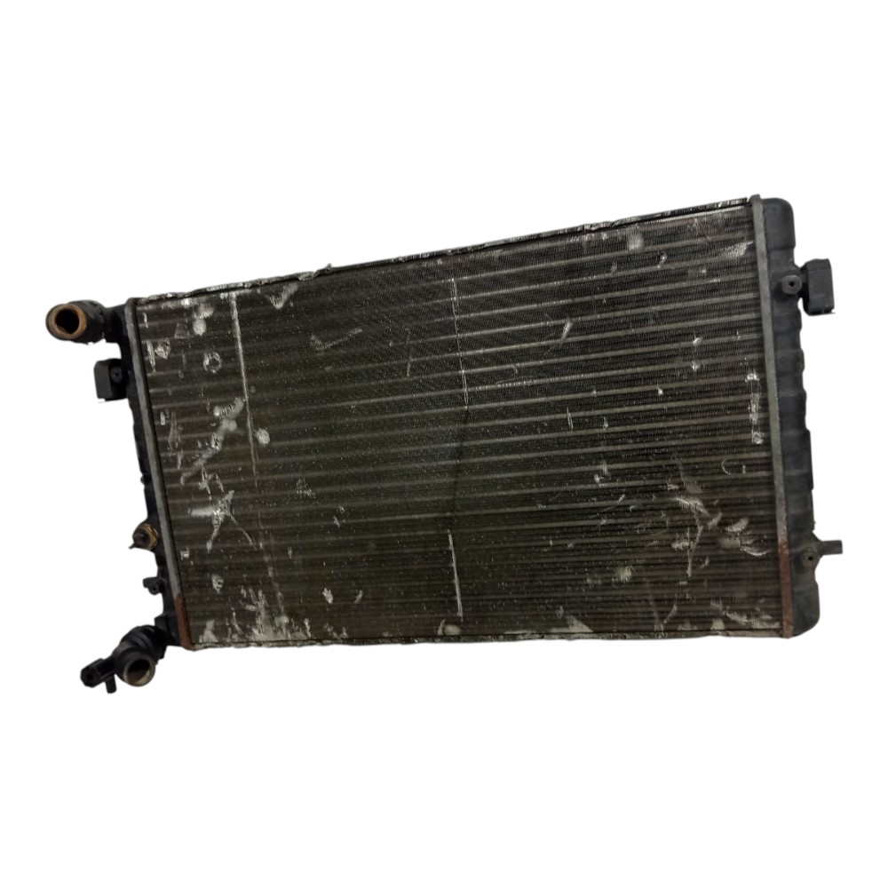 Radiador Agua Volkswagen Golf 2.0 8v 2000 2001 2002 A 2006 8