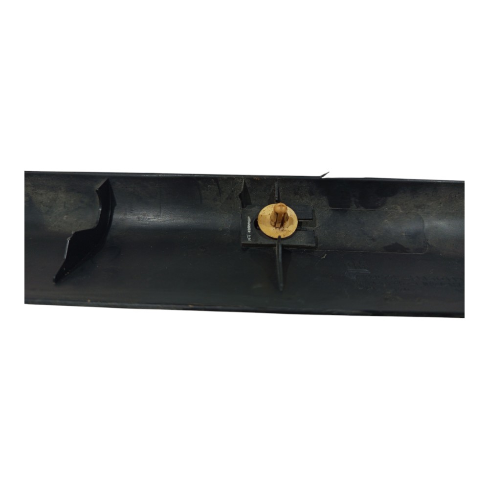 Moldura Coluna Parabrisa Gm Celta Esquerdo 2001 2002 A 2005 9