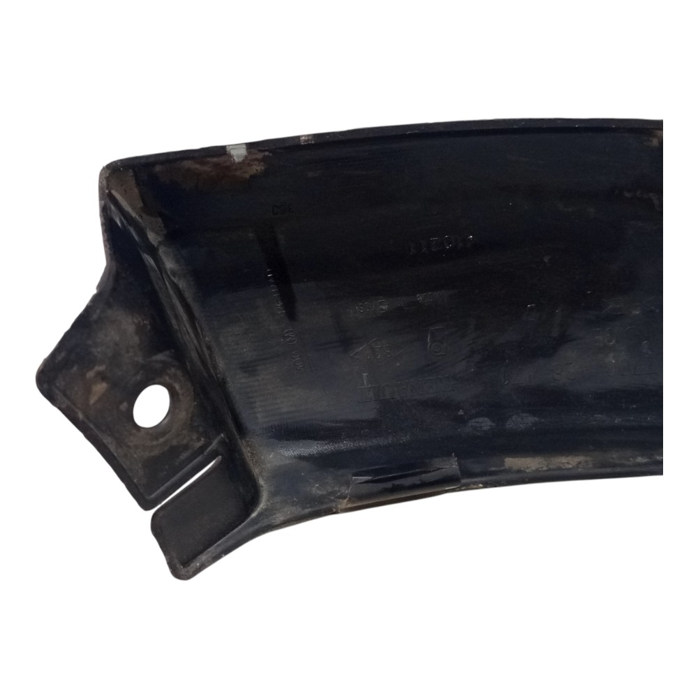 Moldura Parachoque Trasei Direito Renault Scenic 2001 A 2010 Preto 6