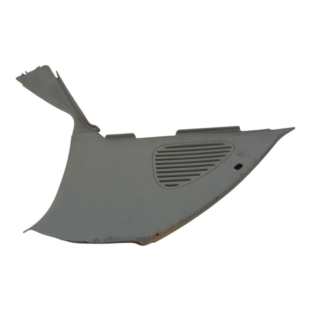 Moldura Acabamento Porta Malas Esq Renault Clio 2004 A 2010 Cinza 1