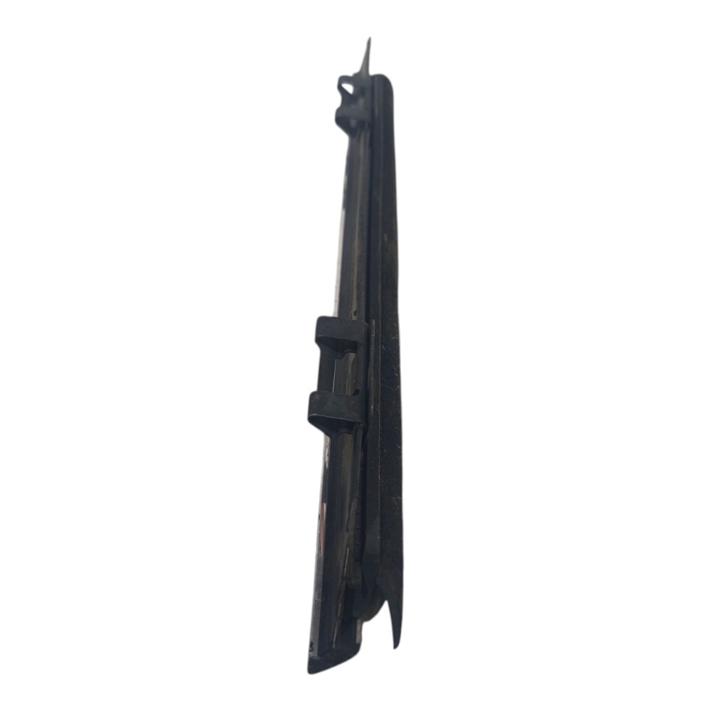 Guia Vidro Porta Traseiro Esquerdo 540i Serie 5 1996 A 2004 Preto 2