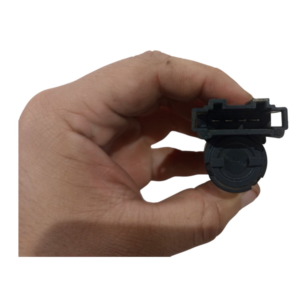 Interruptor Luz Freio Volkswagen Gol 1995 1996 1997 A 2005 6