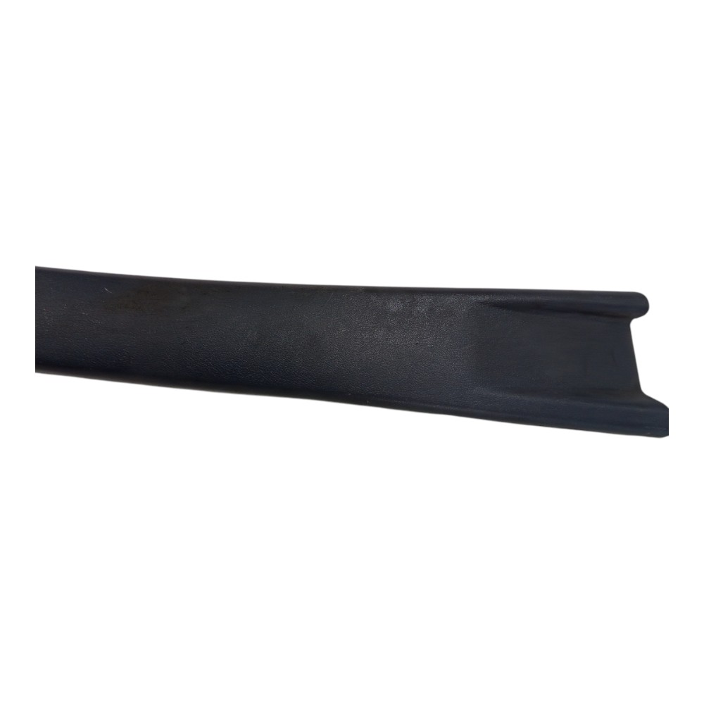 Moldura Coluna Meio Direito Ford Fiesta 1996 1997 98 A 2002 6