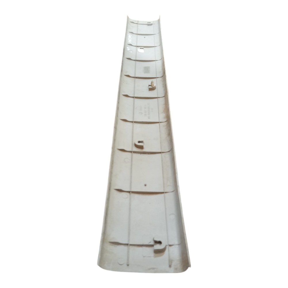 Moldura Inferior Janela Volkswagen Saveiro 1995 1996 A 2012 Branco 3