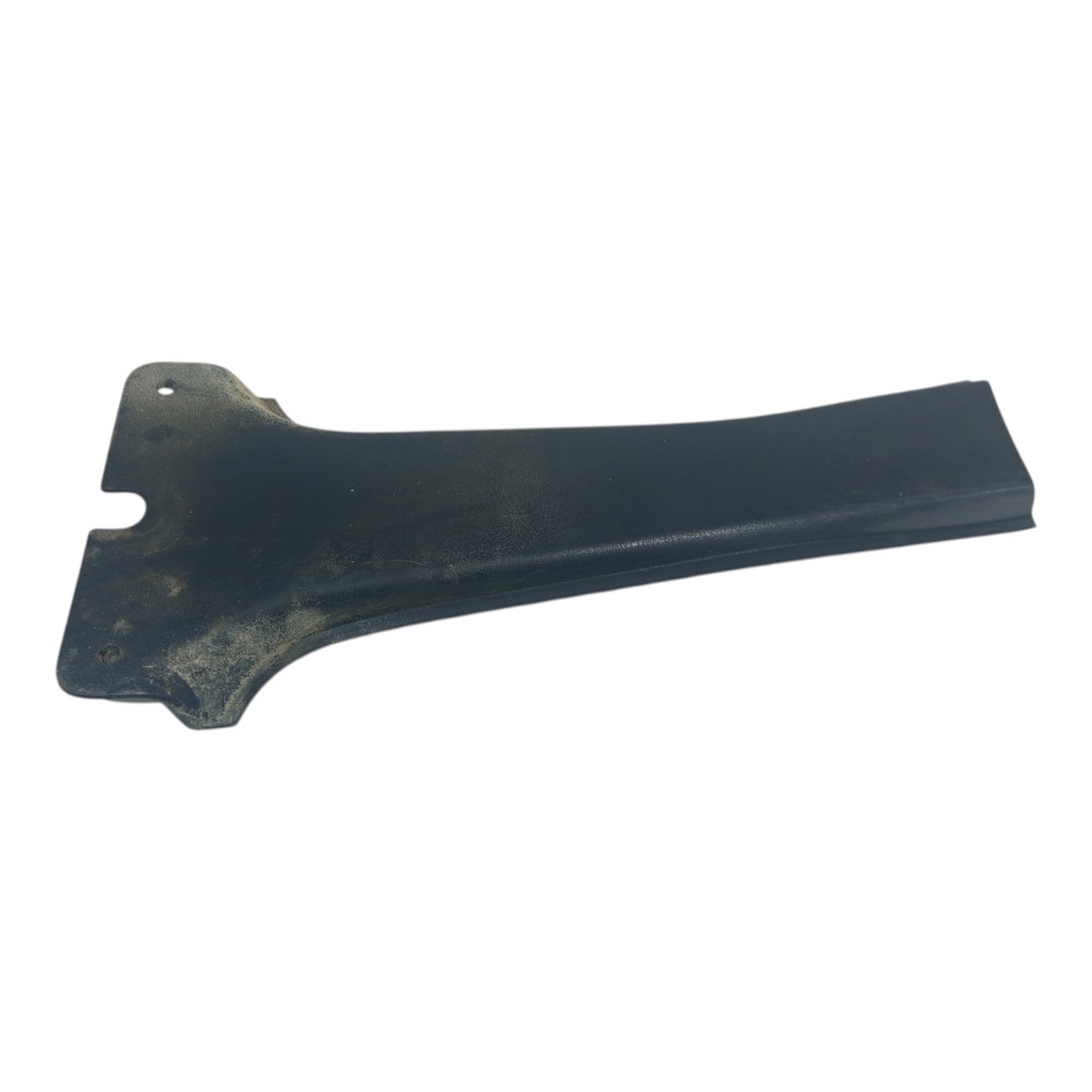 Moldura Coluna Lateral Central Esquerda Gm Celta 2001 A 2012 6