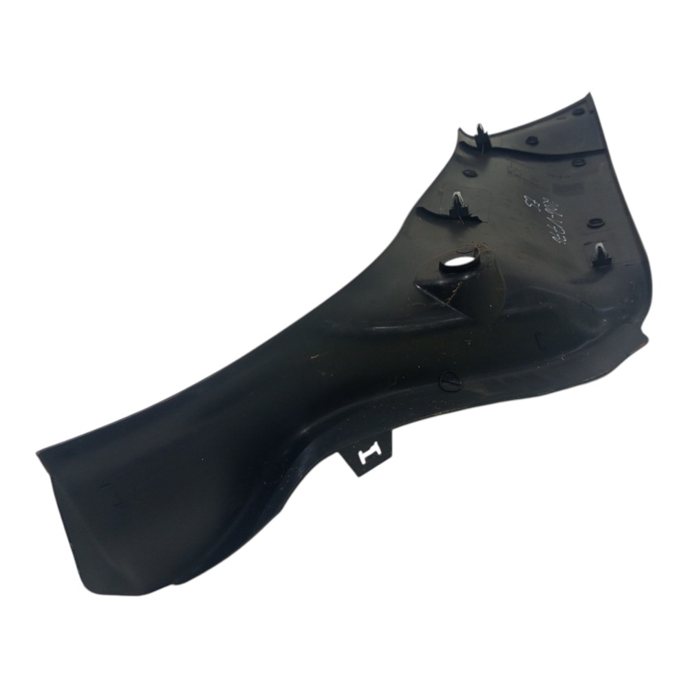 Moldura Acabamento Coluna Traseiro E Peugeot 206 1999 A 2008 Preto 4