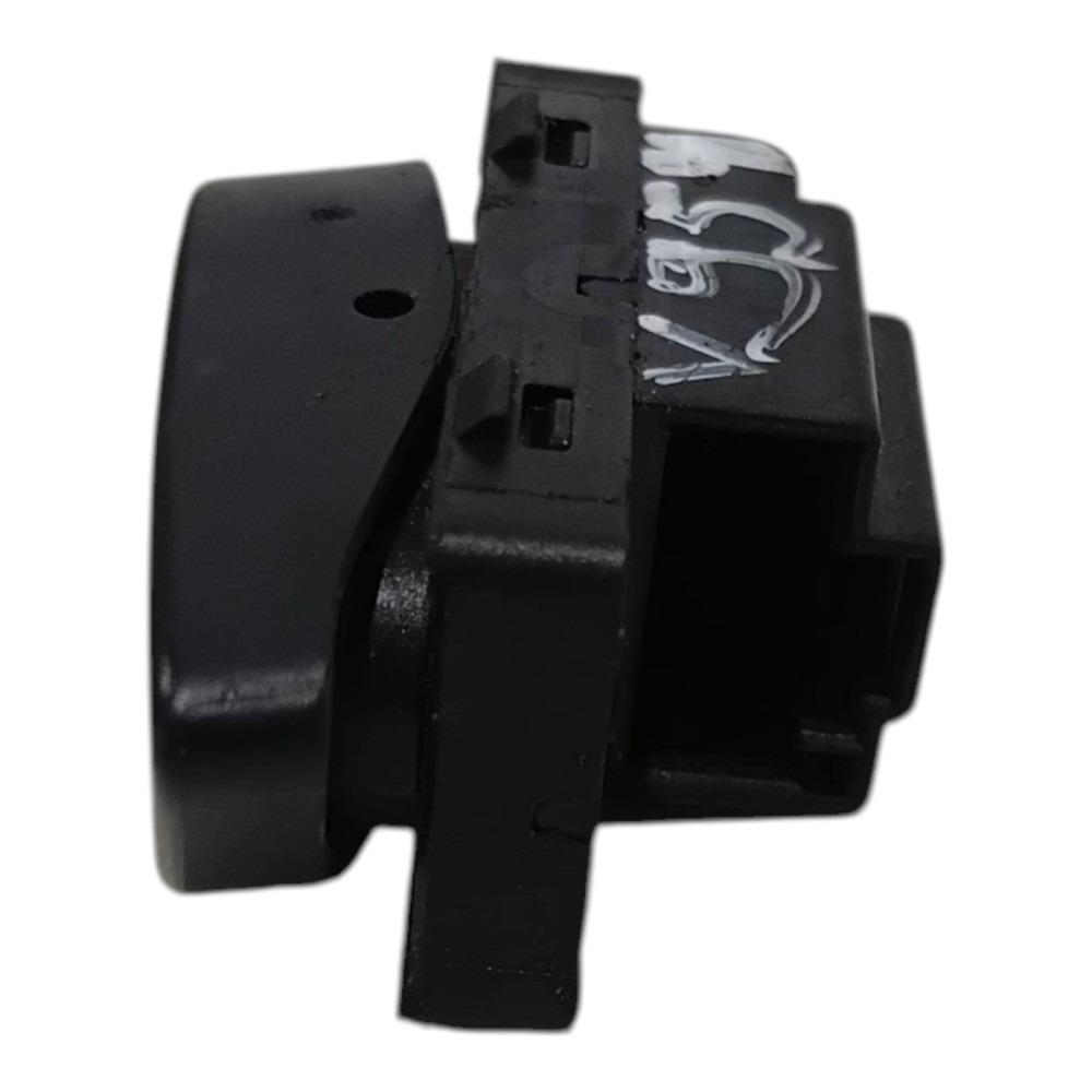 Botão Interruptor Trava Destrava Porta Vw Jetta 2011 A 2017 7