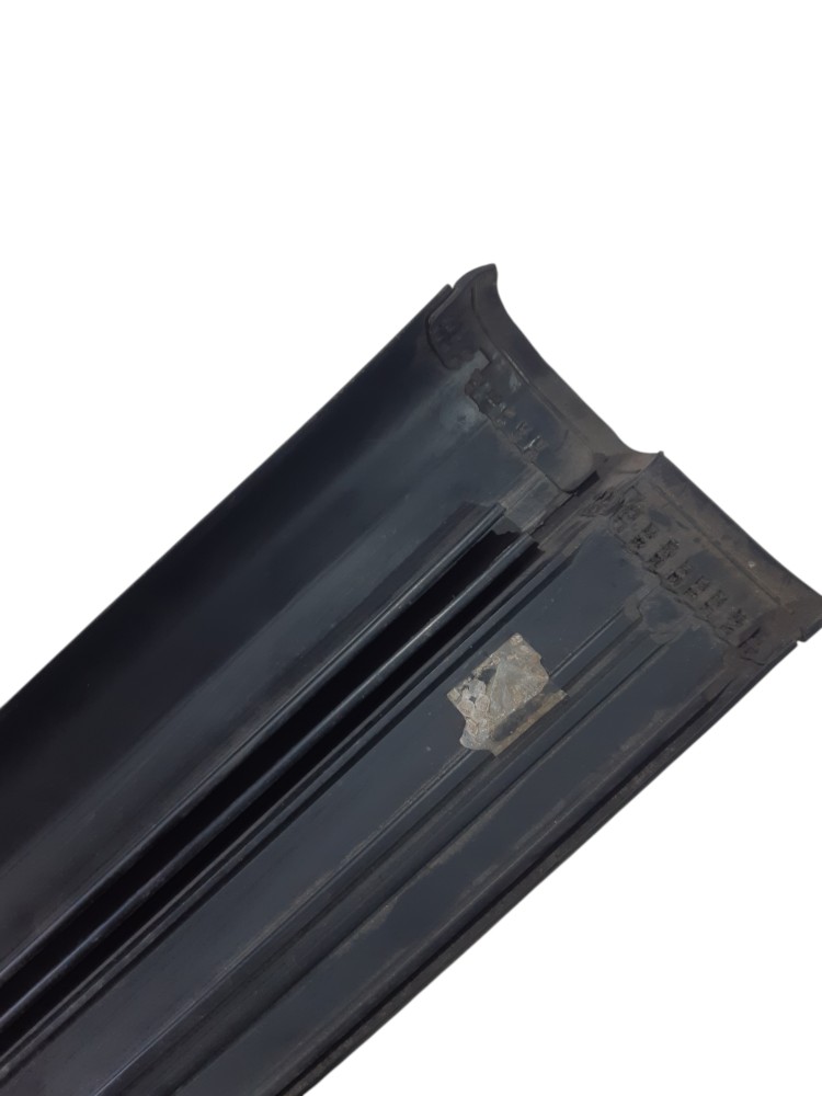 Soleira Dianteira Direita Mercedes C280 1994 1995 A 2000 6
