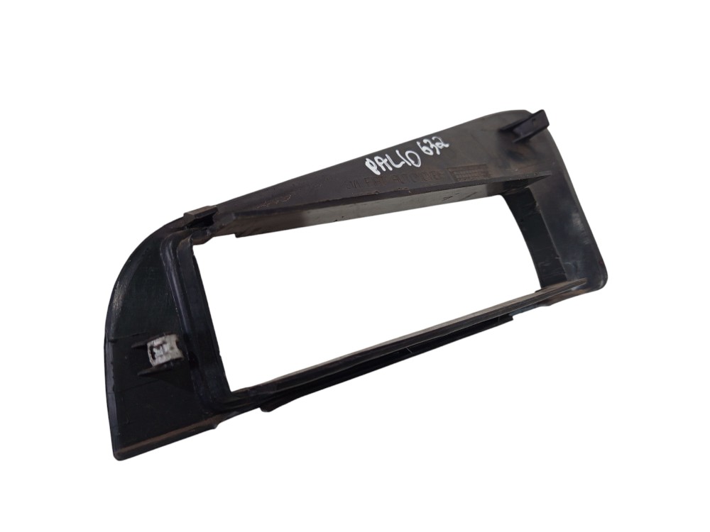 Moldura radio fiat palio 2000 a 2003 2
