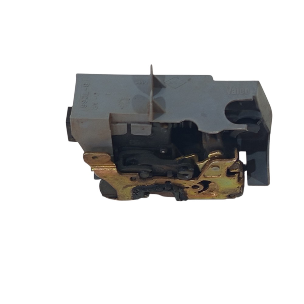 Fechadura Traseira Esquerda Renault Clio 2000 A 2012 10