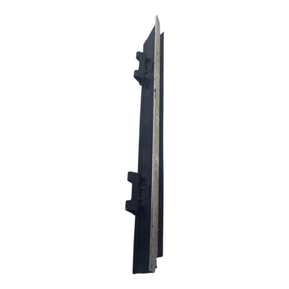 Guia Vidro Porta Traseiro Esquerdo 540i Serie 5 1996 A 2004 Preto 5