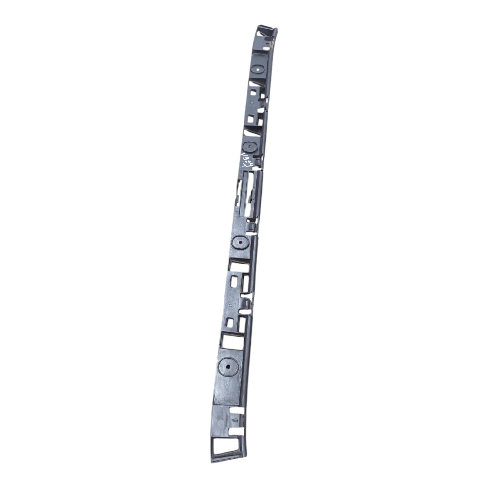 Guia Para-choque Traseira Central Vw Jetta 2011 A 2014 3