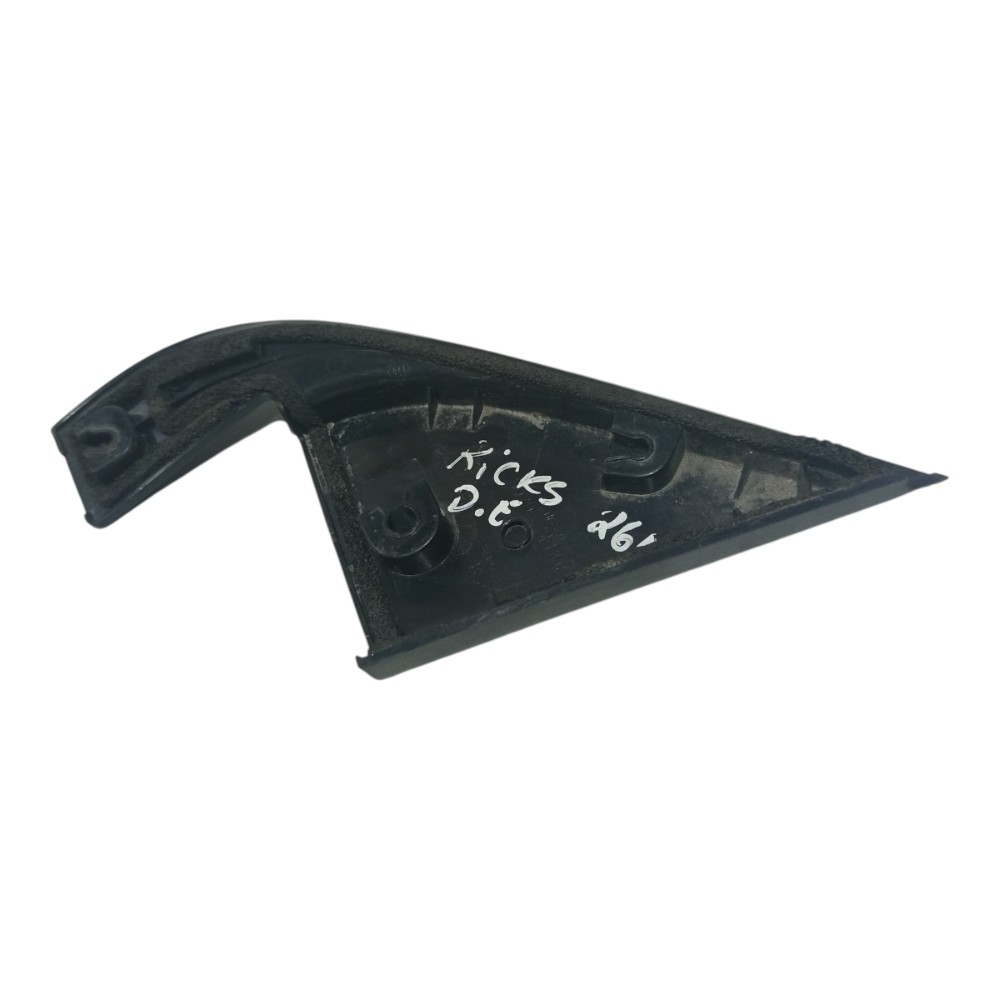 Acabamento Interno Retrovisor Esquerdo Nissan Kicks 16 A 21 6