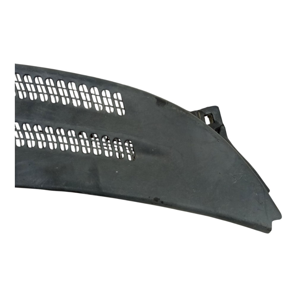 Moldura Churrasqueira Direita Gm Corsa 1994 1995 96 A 2002 4