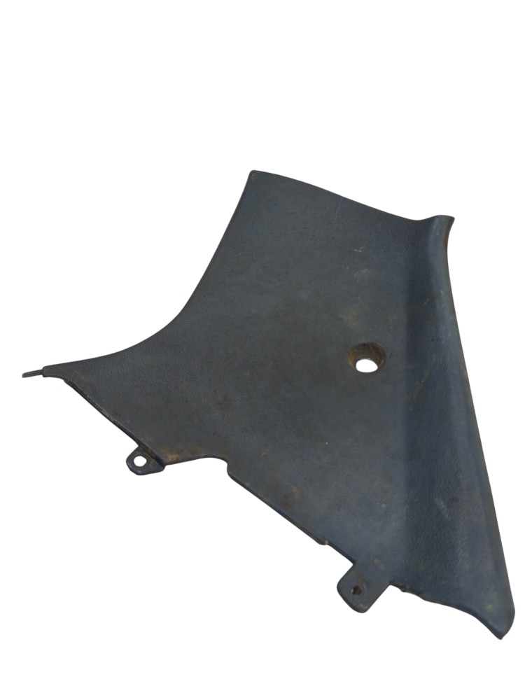 Moldura Acabamento Coluna Traseira Fiat Palio 1996 A 201 1