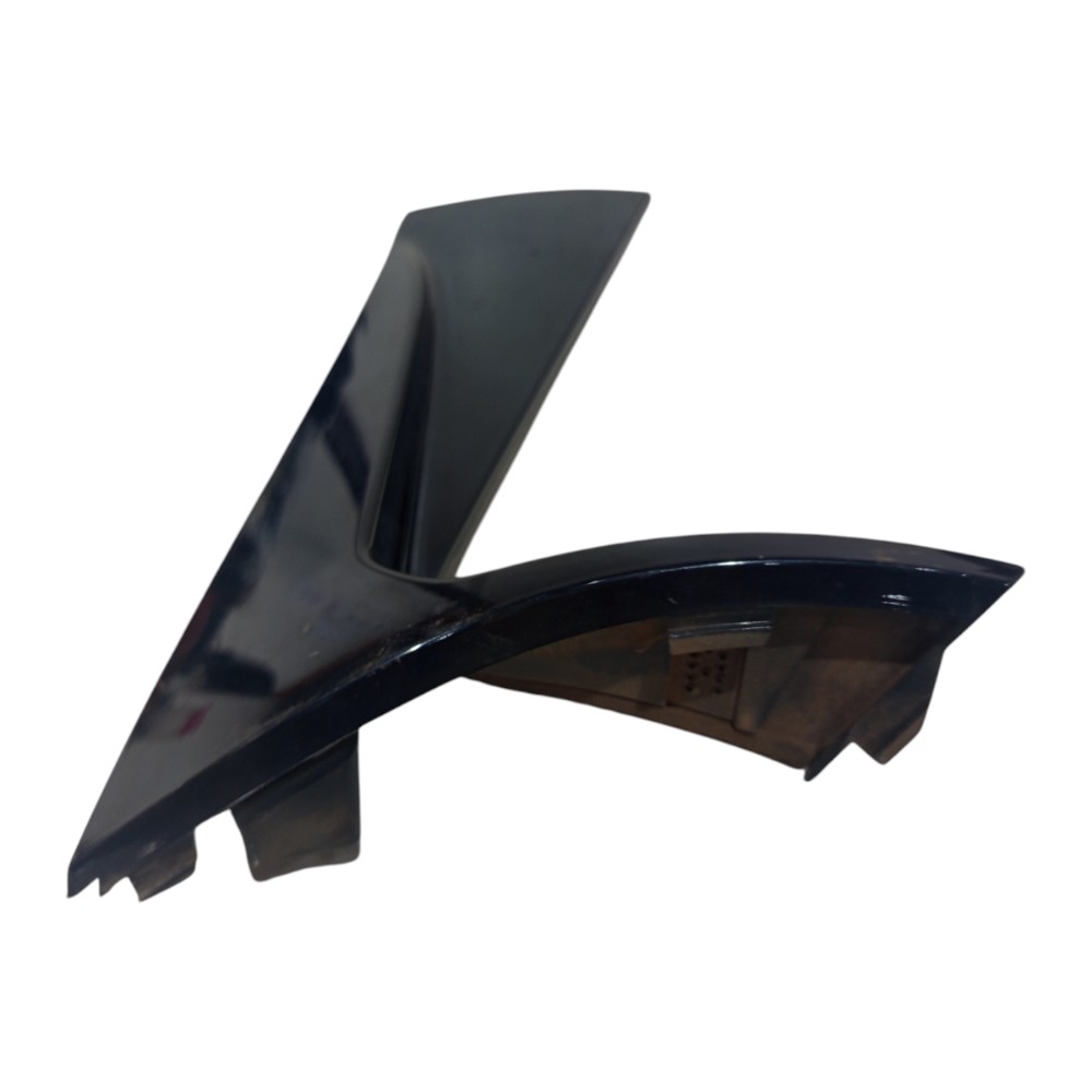 Acabamento Aplique Aerofólio Tras Dir Gm Tracker 2020 A 2024 6