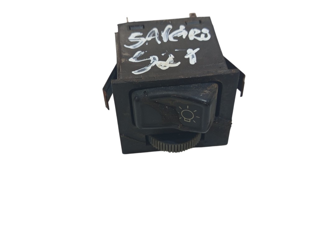 Interruptor Chave Luz Volkswagen Santana 1.8 1993 A 2003 1