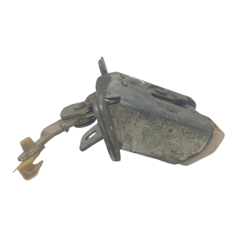 Fechadura Tampa Traseiro Porta Malas Wi Gm Corsa 1994 A 2002 6
