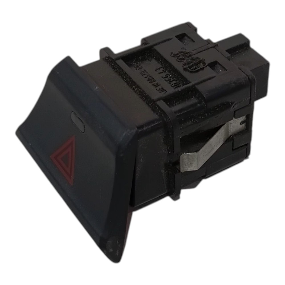 Botão Interruptor Pisca Alerta Gm Onix Prisma 2013 A 2019 4