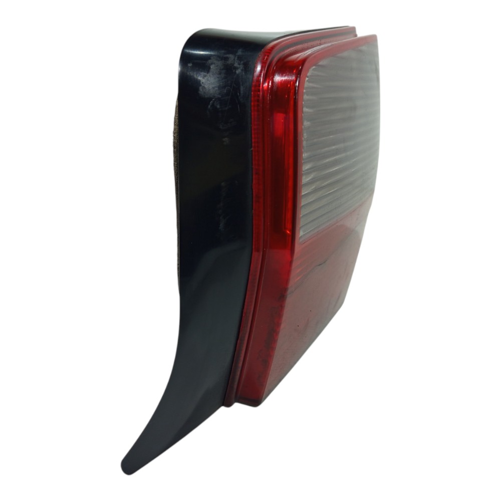 Lanterna Direita Fiat Uno Mille 2004 2005 2006 A 2012 Avaria Direito/passageiro 3