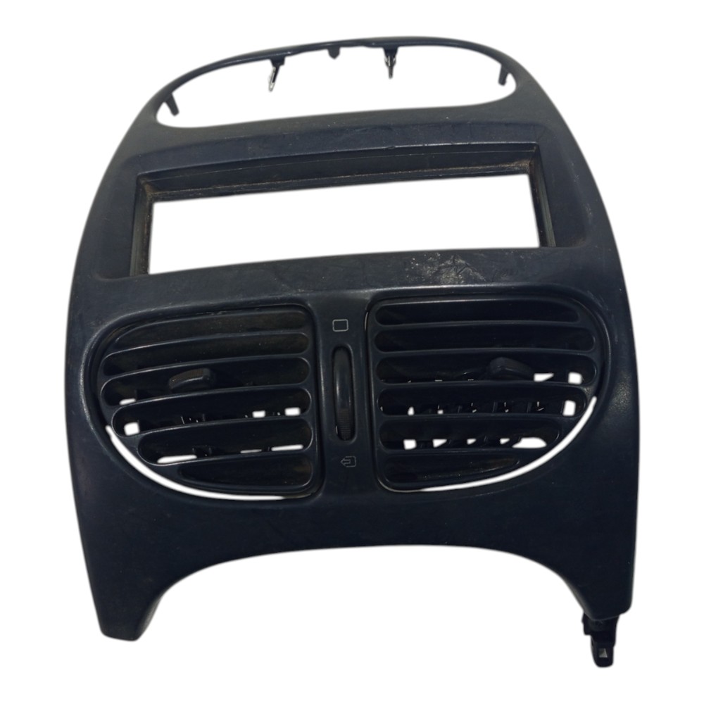 Moldura Central Painel Peugeot 206 2002 2003 2004 05 A 2010 1