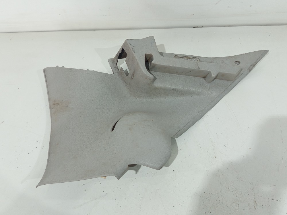 Suporte Esquerdo Tampão Bagagito Peugeot 206 1999 A 2010 2