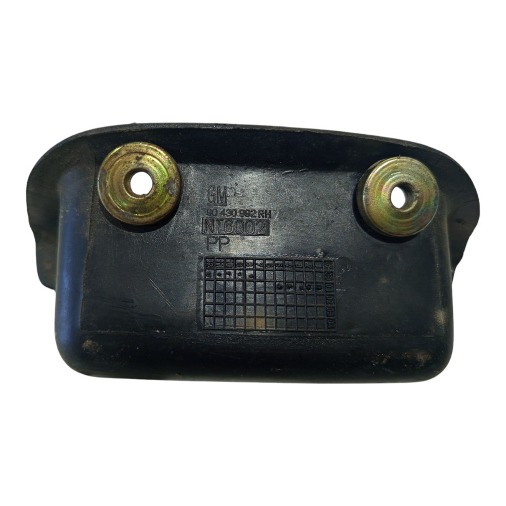Moldura Puxador Traseira Direita Gm Corsa 1996 A 2005 4
