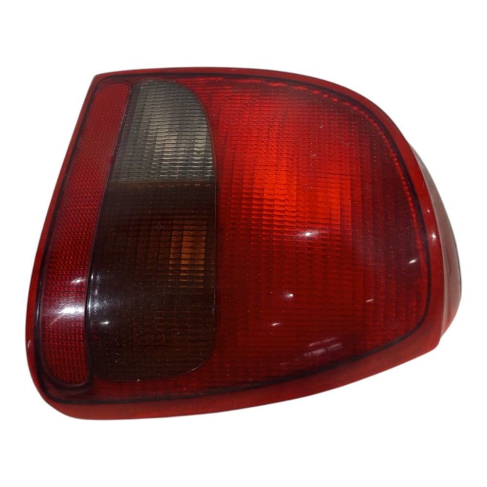 Lanterna Direita Volkswagen Gol G2 1995 1996 1997 98 A 2001 Direito/passageiro Vermelho/amarelo/branco 7