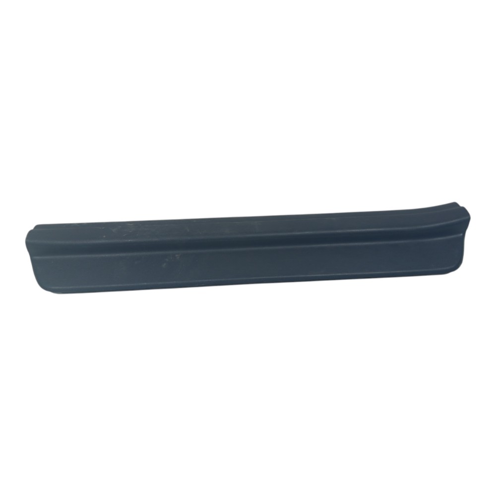 Soleira Porta Dianteira Esquerda Hyundai I30 2009 A 2012 1
