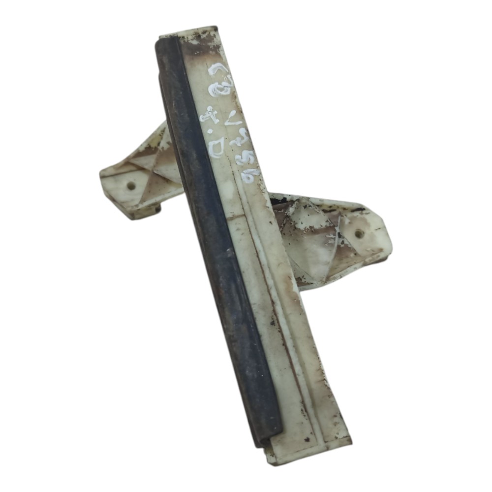Guia Vidro Canaleta Traseira Direita Citroen C3 2004 A 2012 4