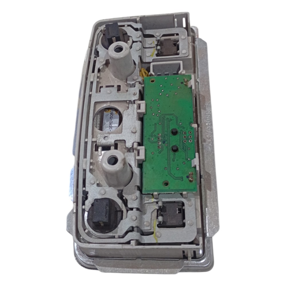 Luz Teto Cortesia Volkswagen Up 1.0 12v 2014 A 2021 4