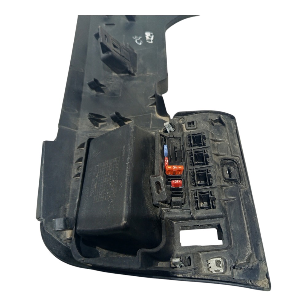 Moldura Painel Fusível Tampa Citroen C4 Pallas 2007 A 2008 3