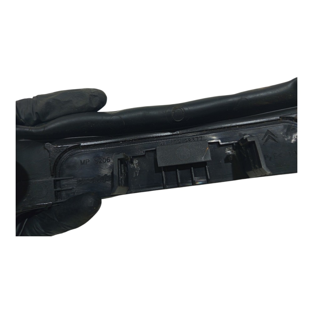 Moldura Acabamento Chave Seta Citroen C3 2003 2004 A 2012 4