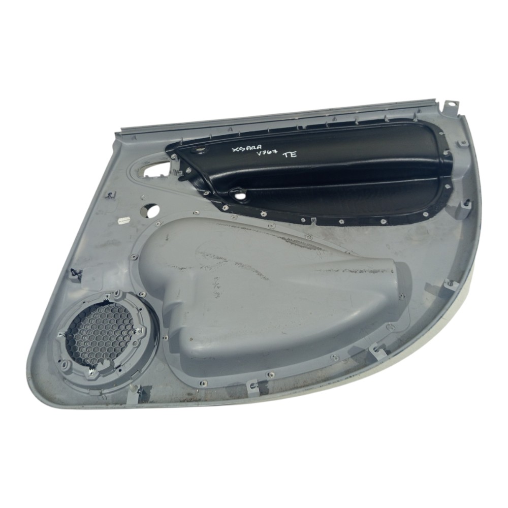 Forro Porta Traseiro Esquerdo Xsara Picasso 2001 2002 A 2008 7