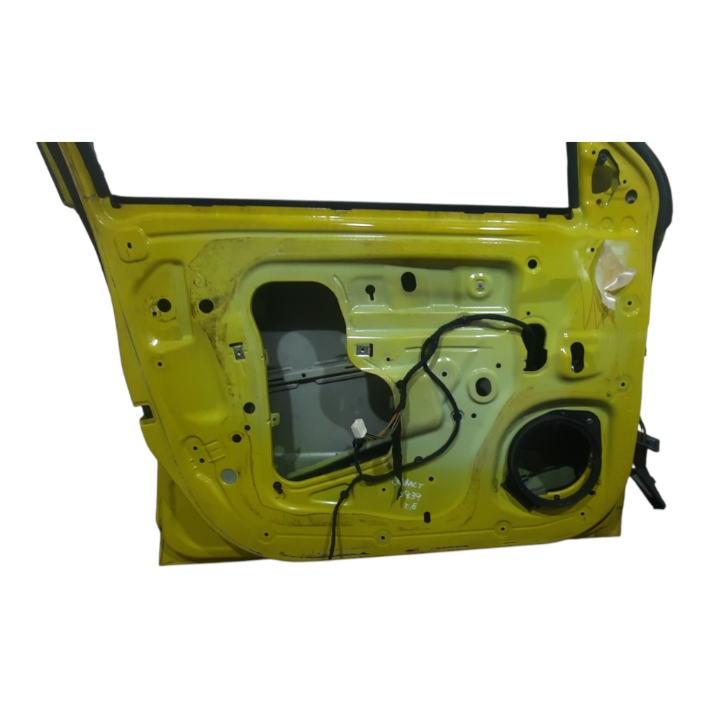 Porta Dianteira Esquerda Gm Cobalt 2013 A 2020 Detalhes 3