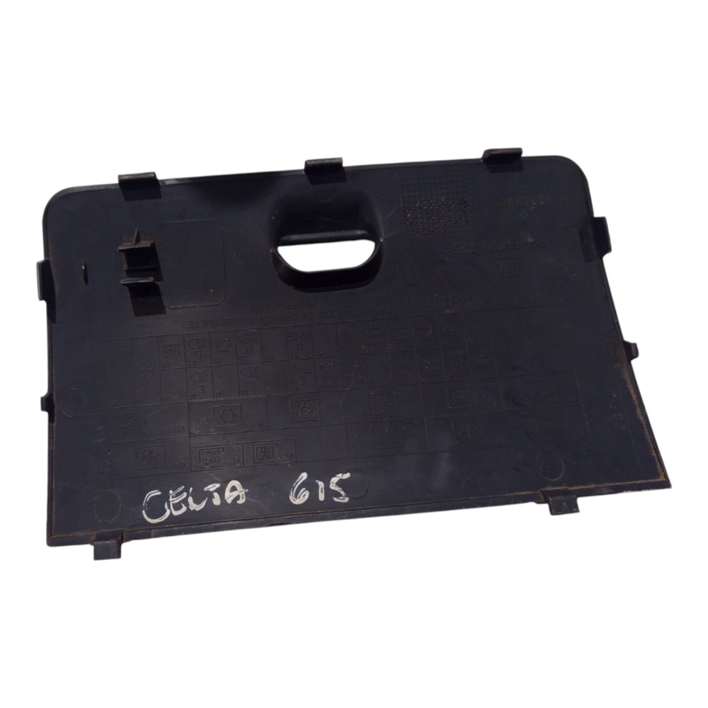 Tampa Caixa Fusivel Gm Chevrolet Celta 2001 2002 2003 A 2006 5