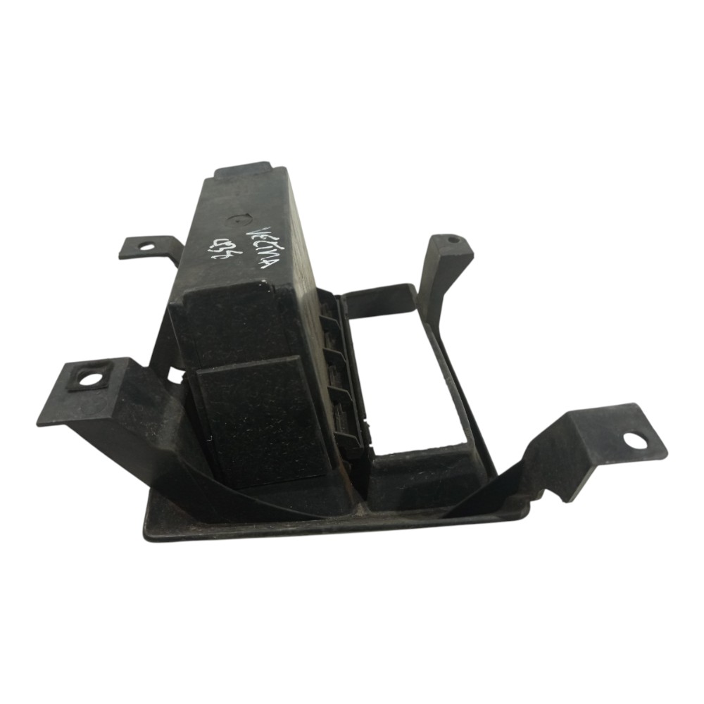 Moldura Painel Rádio Porta Trecos Gm Vectra 1994 A 1995 2