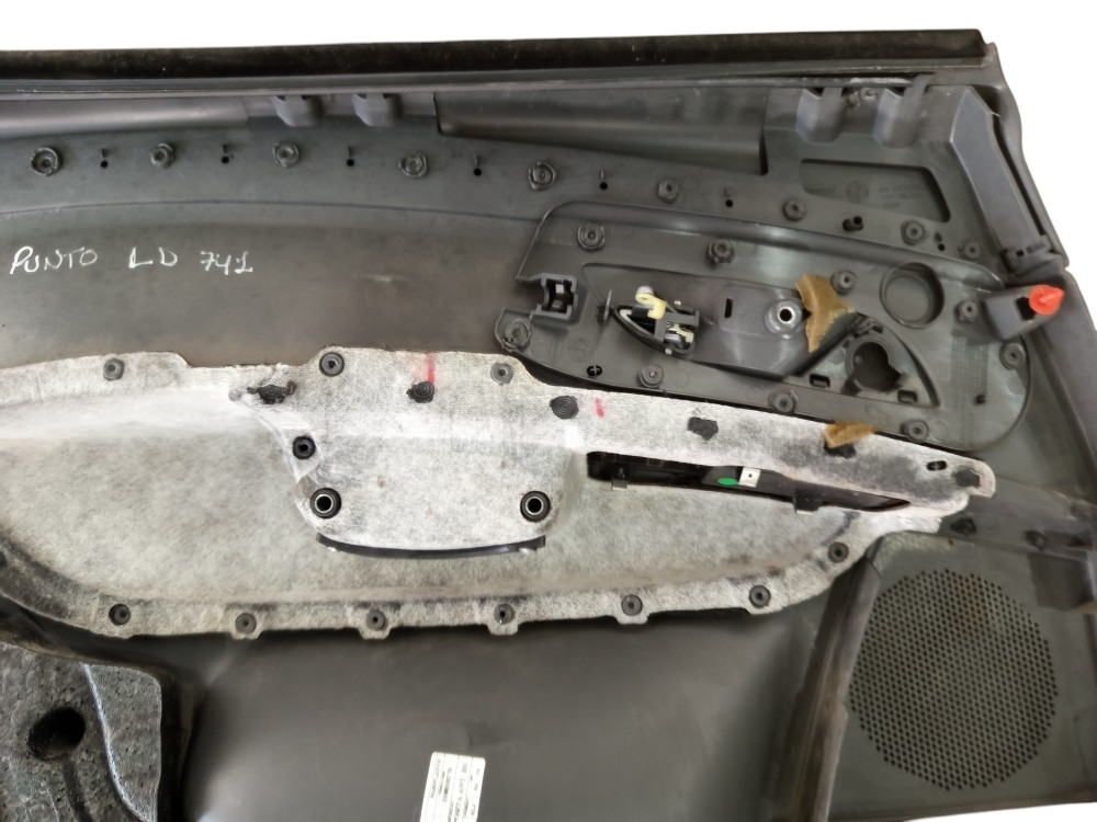 Forro Porta Dianteira Direita Fiat Punto 2007 2008  A 2012 3