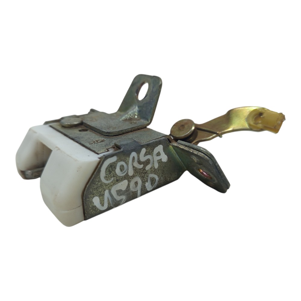 Fechadura Tampa Traseira Gm Chevrolet Corsa 1997 1998 A 2002 1
