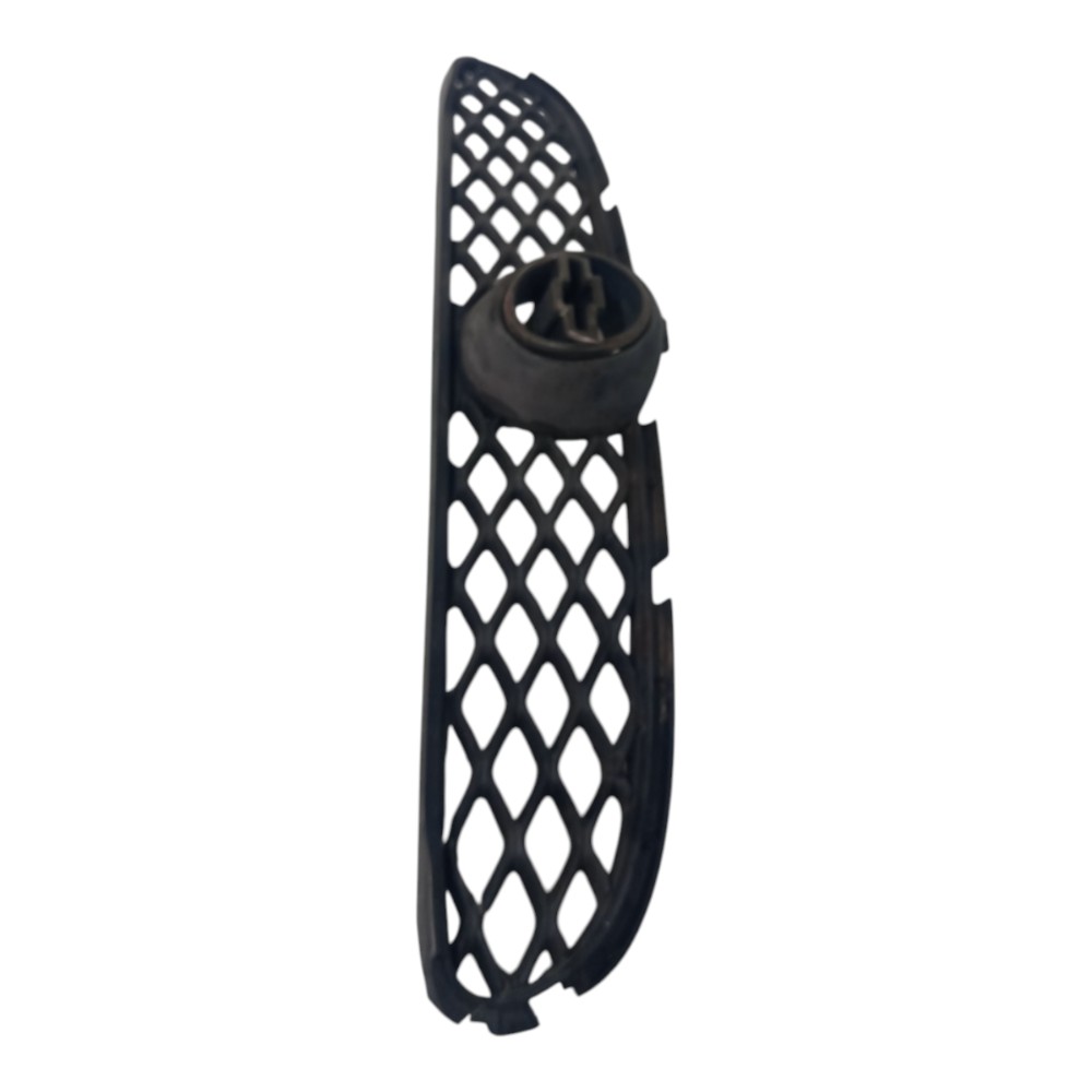 Grade Frontal Para-choque Gm Corsa 1.6 8v 2001 A 2005 7