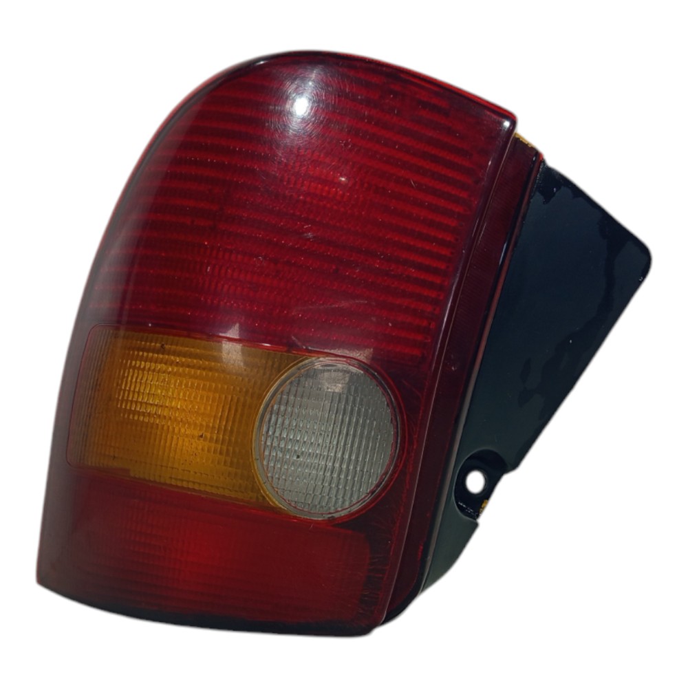 Lanterna Traseira Direita Fiat Palio 1996 1997 A 2000 Direito/passageiro 1