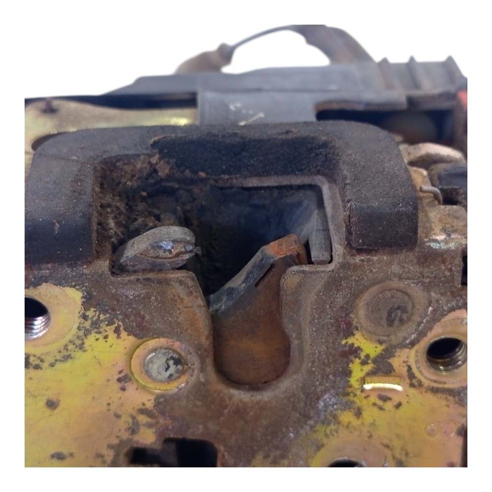 Trava Elétrica Traseira Esquerda Ford Fiesta 2002 03 A 2012 4
