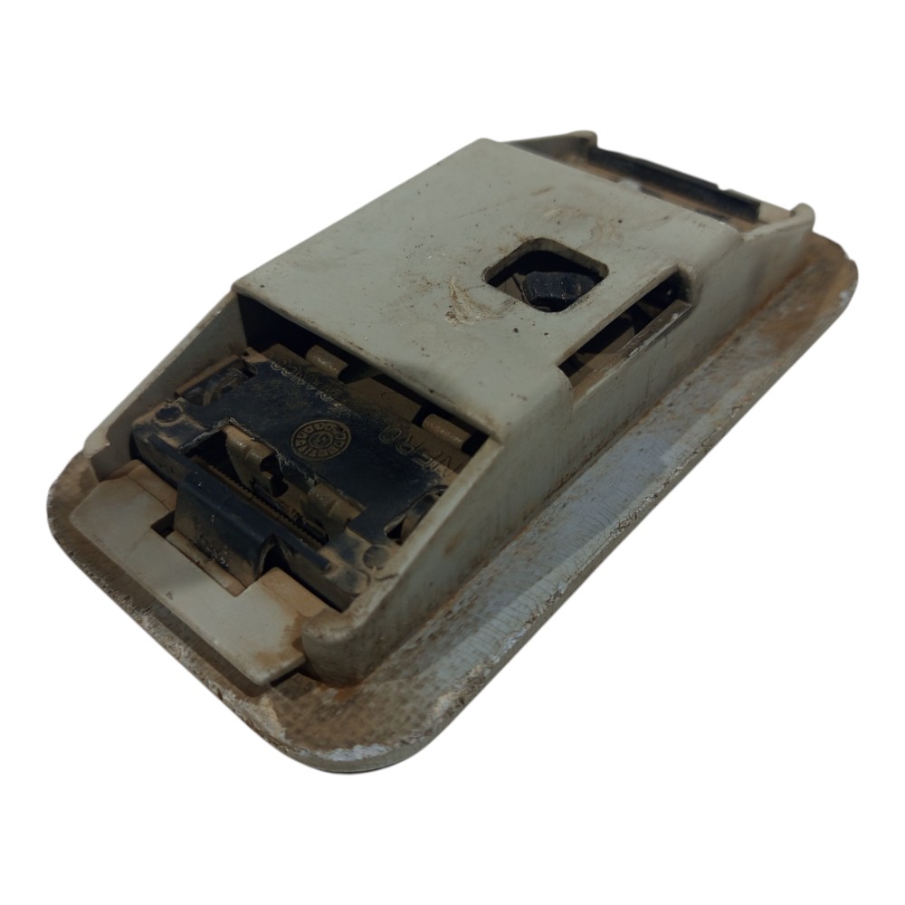 Luz De Teto Fiat Uno Mille 1.0 4p 545 Ano 1995 1996 18210-5 4