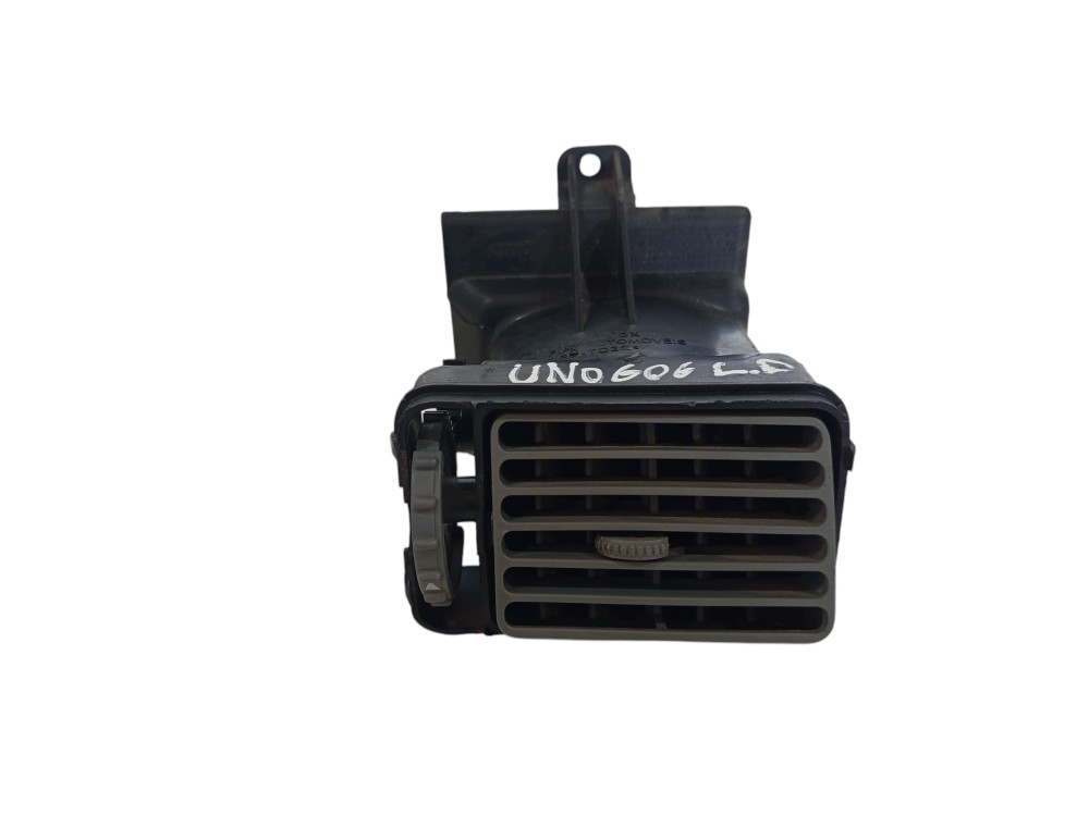Caixa Difusor Ar Condicionado Fiat Uno 2004 2005 A 2012