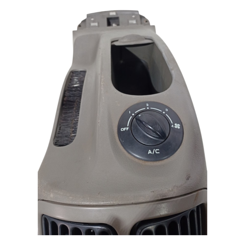 Console Central Citroen Xsara Picasso 2.0 16v 2001 A 2012 4