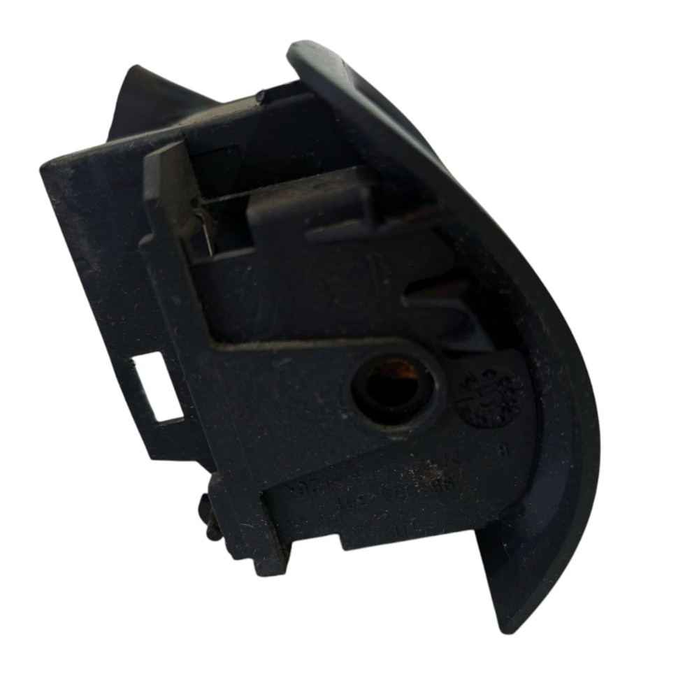 Moldura Difusor Ar Dianteiro Esquerdo Clio 2000 2001 A 2012 7