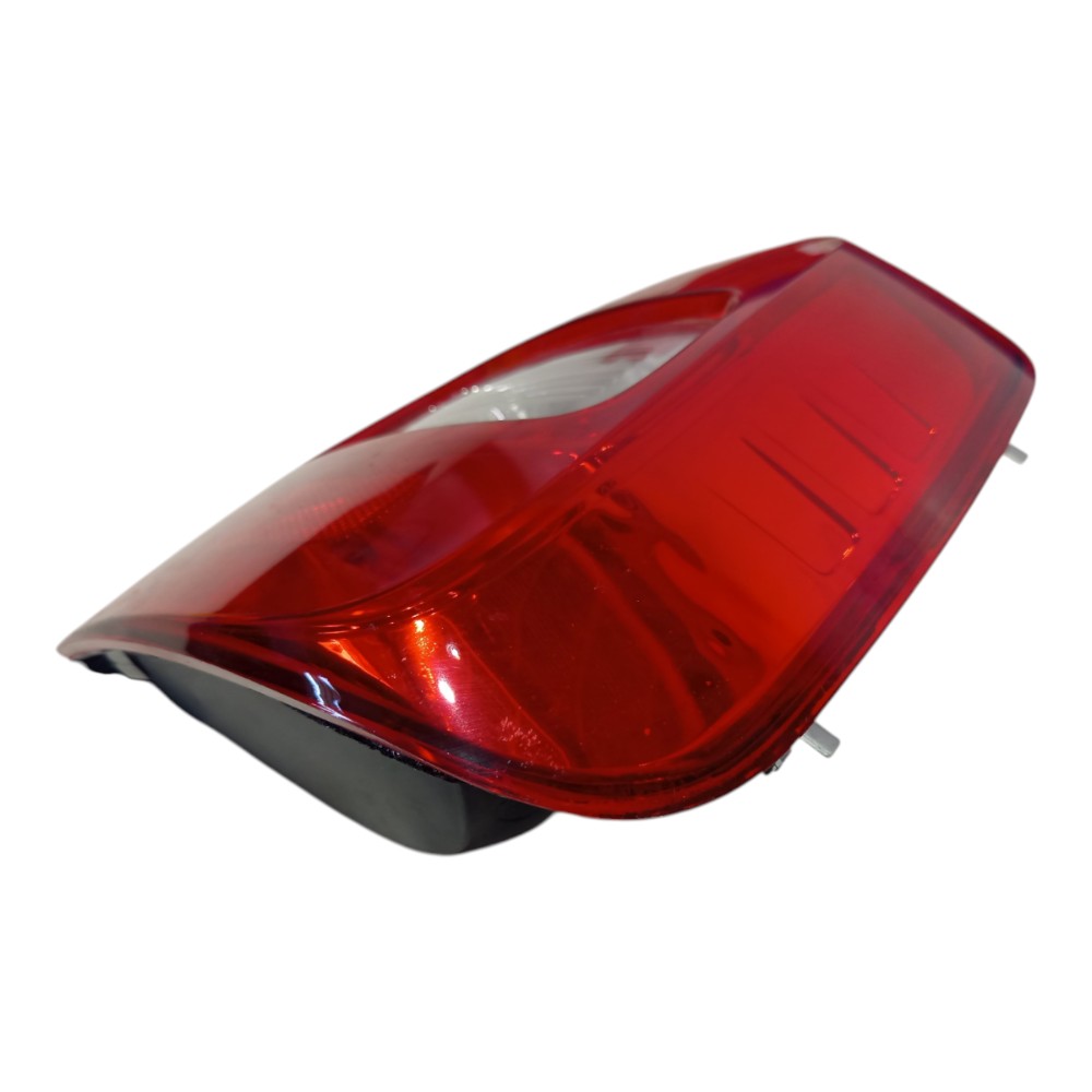 Lanterna Traseira Dir Volkswagen Saveiro 2010 2011 A 2016 2